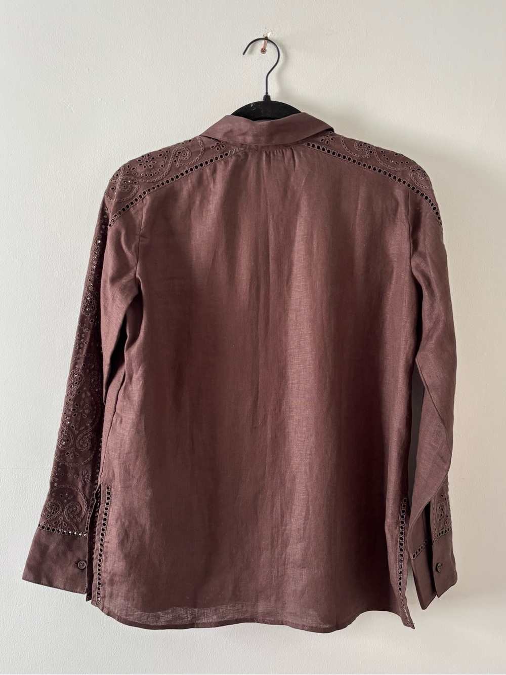 J. Crew Garcon Shirt in Eyelet Linen Long-Sleeve Top Side Slits Chocolate - Picture 6 of 6